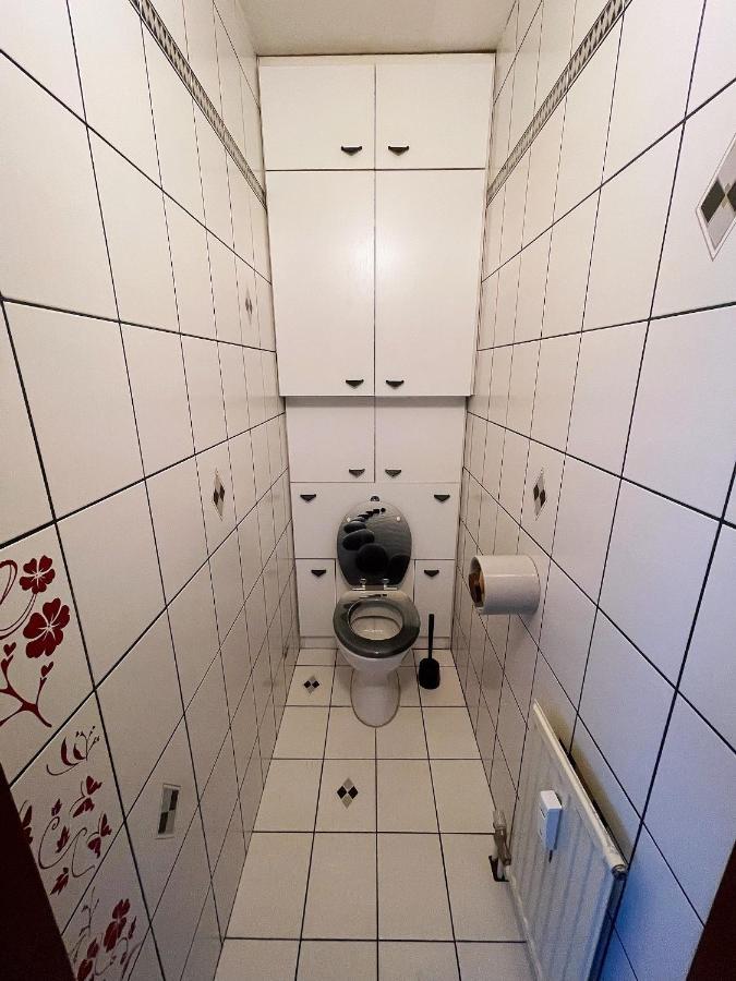 Schone Wohnung Mit Dachterrasse Viyana Dış mekan fotoğraf
