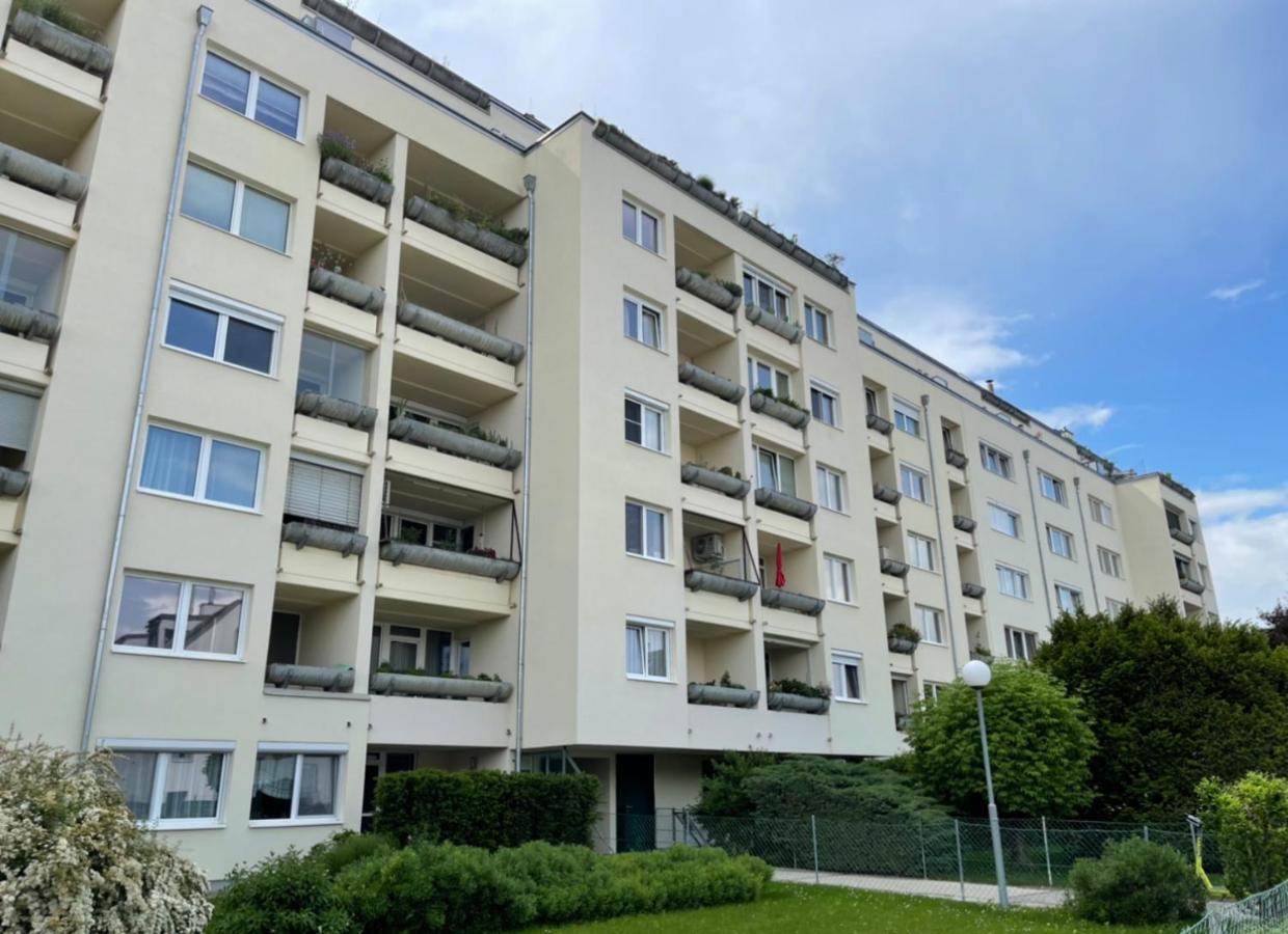 Schone Wohnung Mit Dachterrasse Viyana Dış mekan fotoğraf